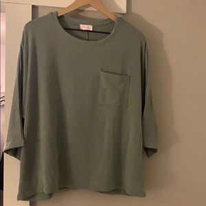 New size XL 3/4 Sleeve Top